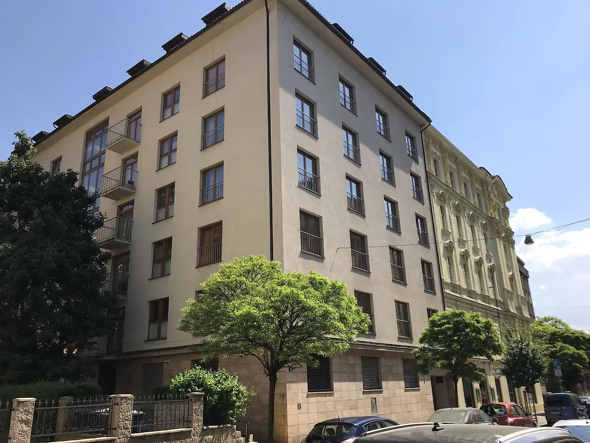 פראג Beautiful Apartment In Central Residence 0*,